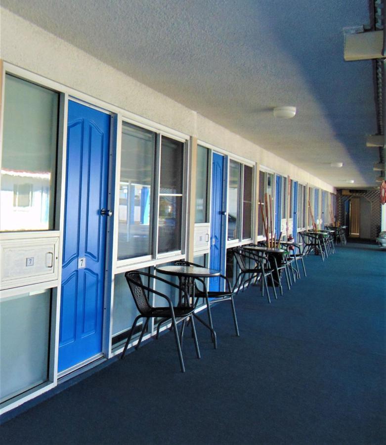 Rockhampton Court Motor Inn Buitenkant foto