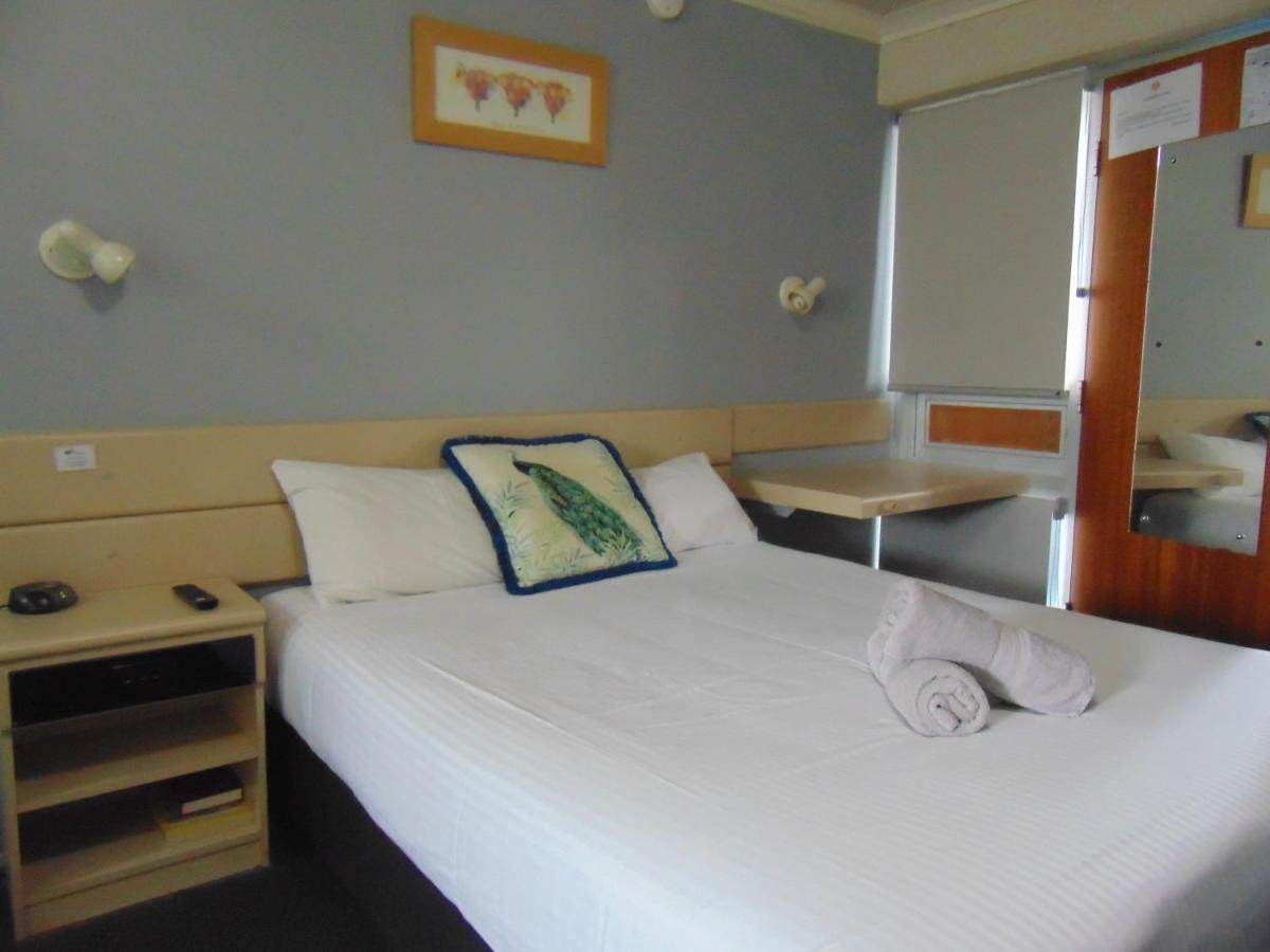 Rockhampton Court Motor Inn Buitenkant foto